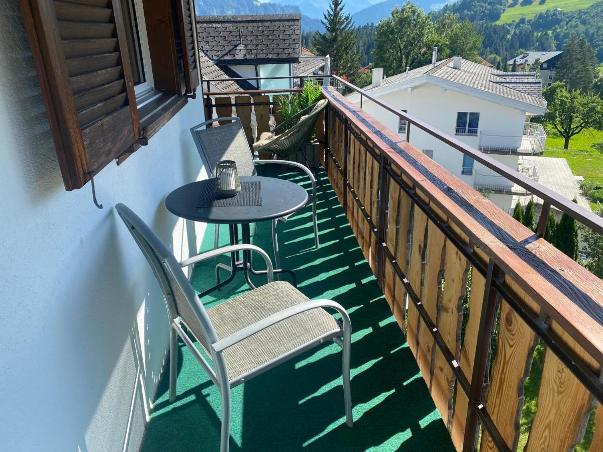 Dachwohnung In Der Mitte Von Laax-Dorf Buitenkant foto